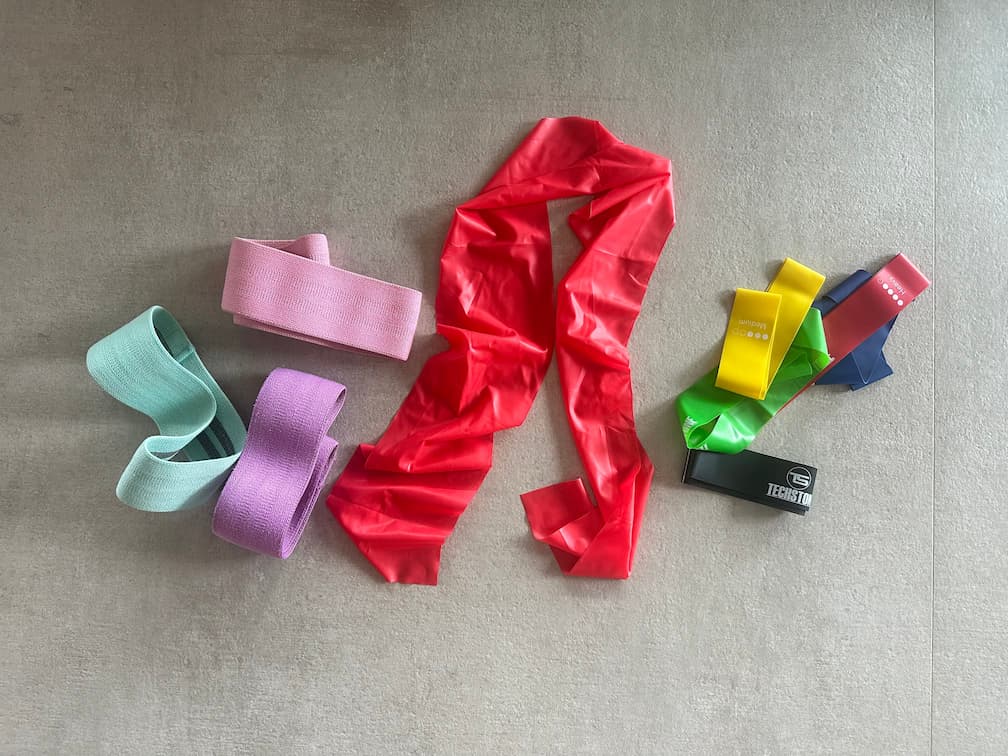 Elásticos de resistência para fortalecimento de joelho